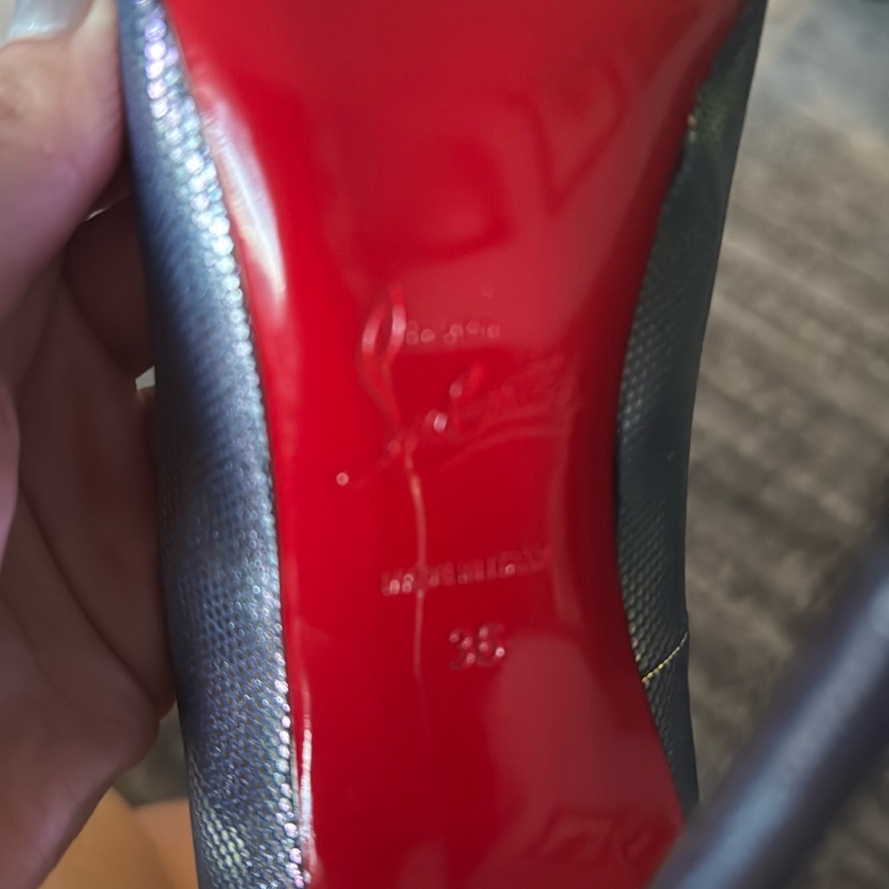 Christian Louboutin, side 6